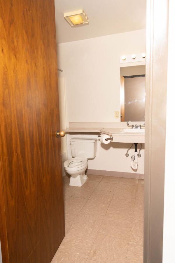 Lafayette Inn Moundsville Luaran gambar
